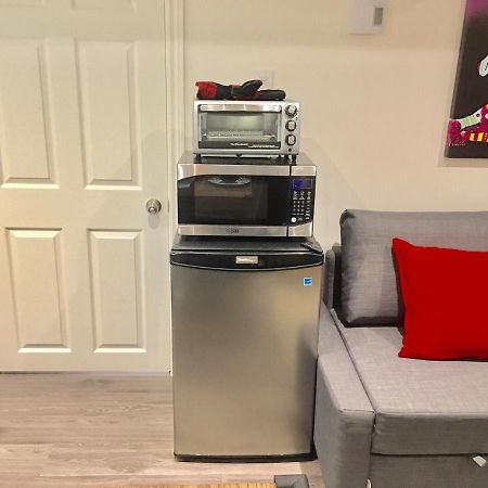 Luxury Bachelor Suite Pointe-Claire Zewnętrze zdjęcie